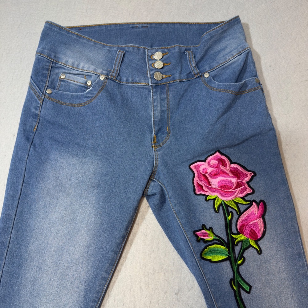 Ling Collection Womens High Waisted Rose Embroidered Skinny Jeans Blue Size 9/10